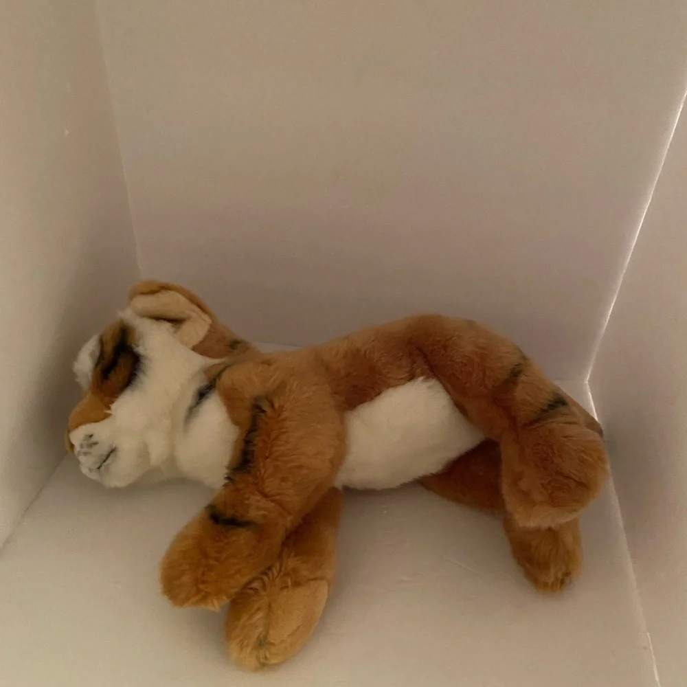 Webkinz Signature Endangered Bengal Tiger WKSE3002 No Code Plush 13” - Picture 4 of 5